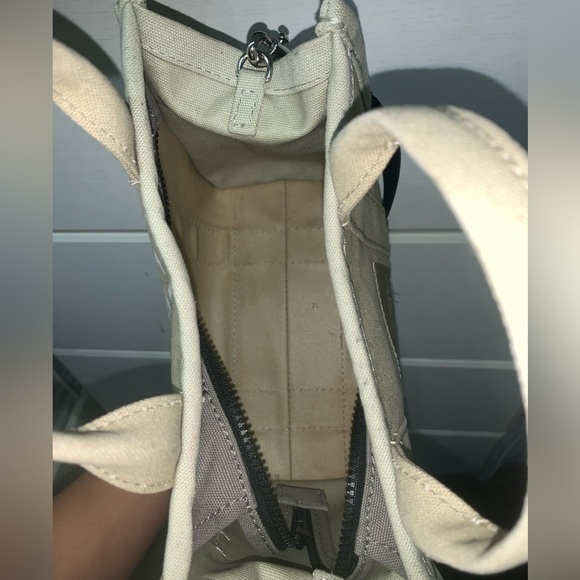 SOLD‼️‼️DO NOT BUY-Marc Jacobs The ColorBlock mini tote bag (beige) - Picture 5 of 5